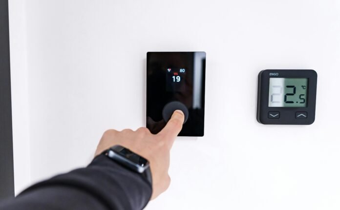 The Benefits of Using Solar Water Heaters at Home