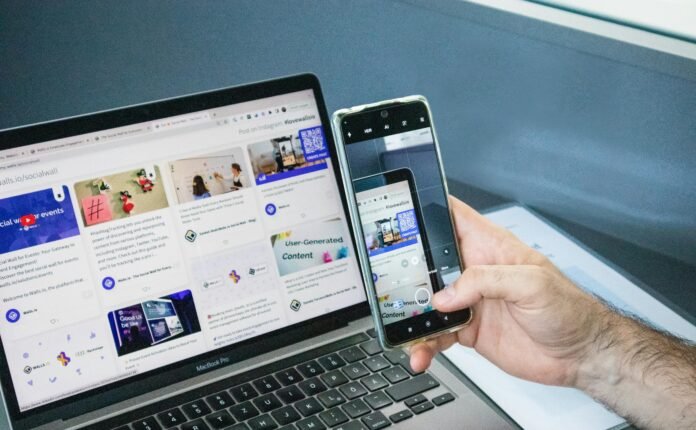 How to Use AI to Start a Small Digital Business